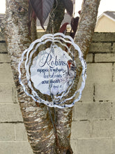 Load image into Gallery viewer, Robin Design Wind Spinner
