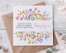 Load image into Gallery viewer, Split flower frame  - Thinking of you card
