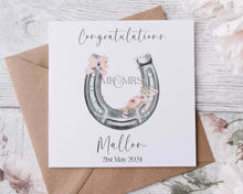 Load image into Gallery viewer, Horseshoe Wedding Greeting Card
